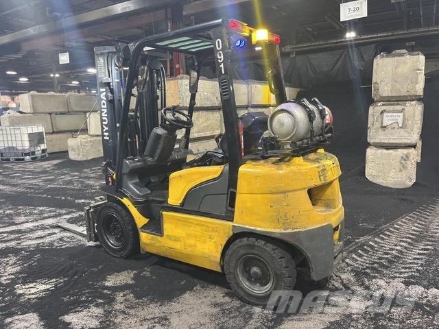 Hyundai 25L-7A Entreprenad - Övrigt