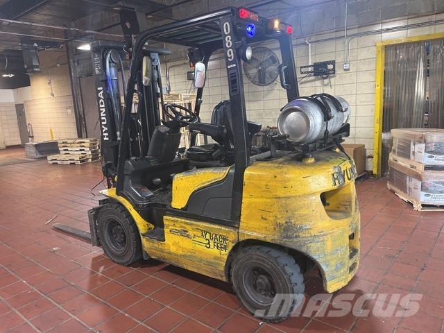 Hyundai 25L-7A Entreprenad - Övrigt
