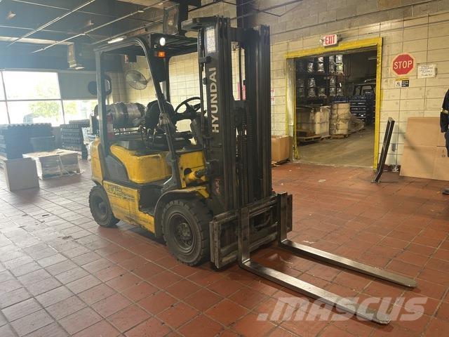 Hyundai 25L-7A Entreprenad - Övrigt