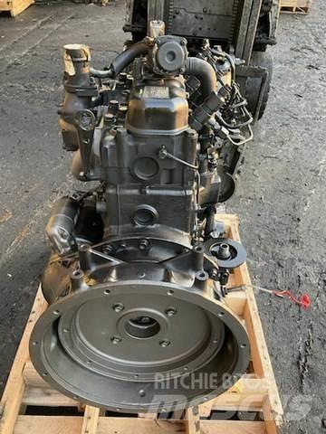 Isuzu C240 Motorer