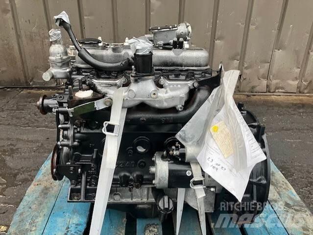 Isuzu C240 Motorer