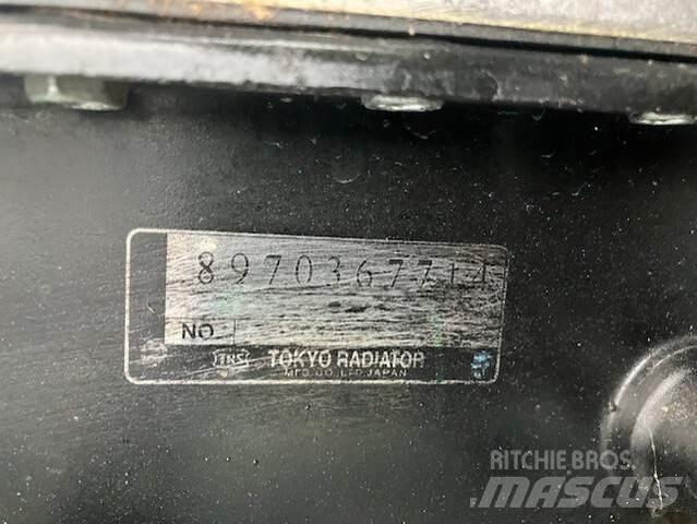 Isuzu C240 Motorer