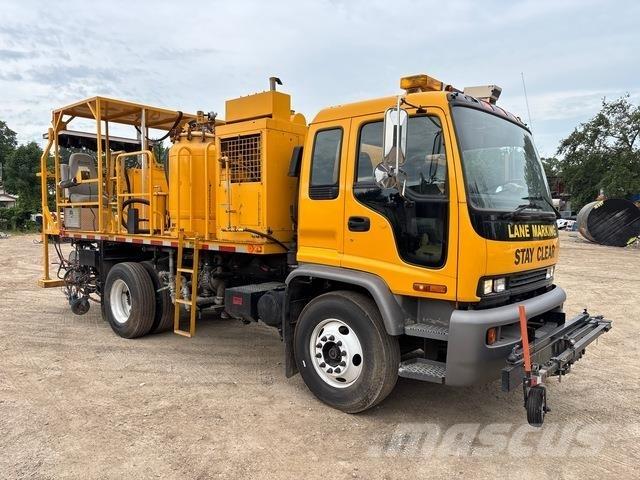 Isuzu FTR Plogbilar
