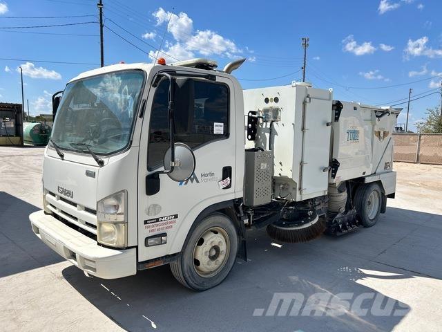 Isuzu NQR Sopmaskiner