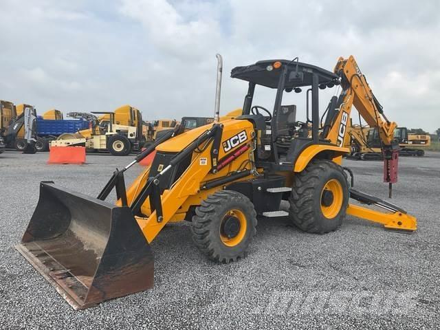 JCB 3CXR14L4CE Grävlastare