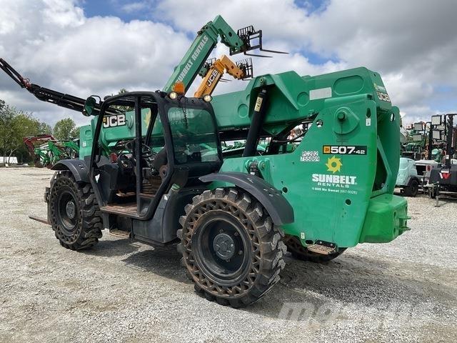 JCB 507-42 Teleskoplastare