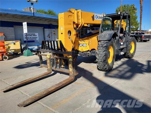 JCB 507-42 Teleskoplastare