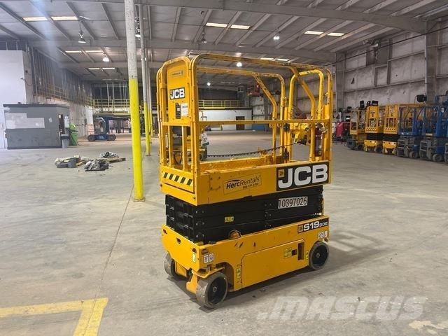 JCB S1930E Saxliftar