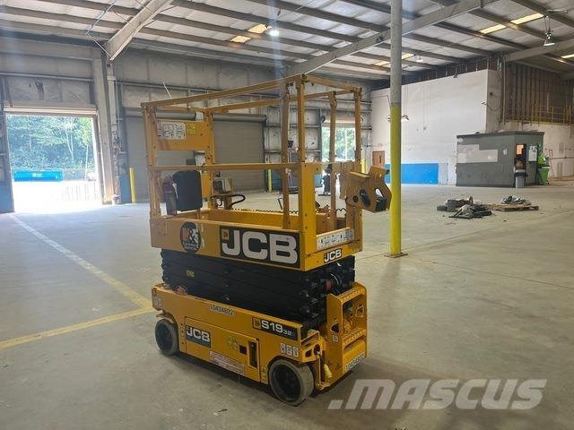 JCB S1932E Saxliftar
