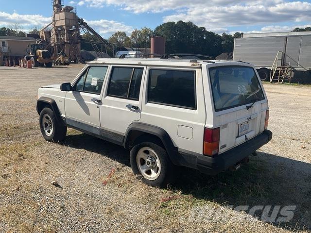 Jeep Cherokee Personbilar