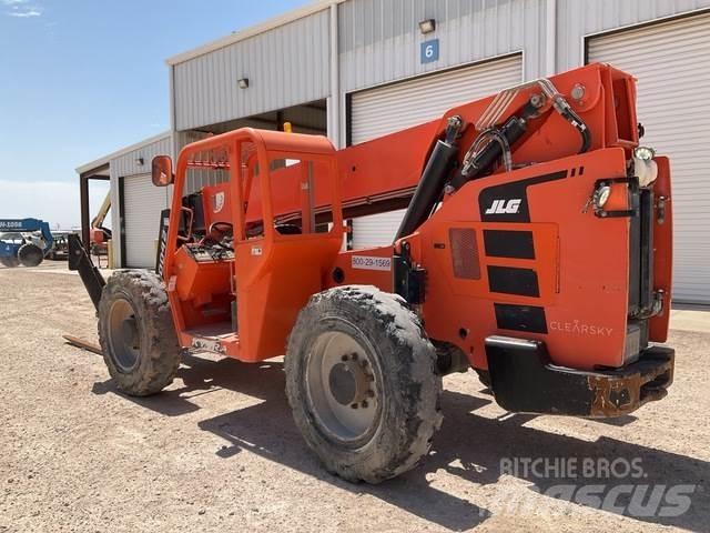 JLG 10042 Teleskoplastare