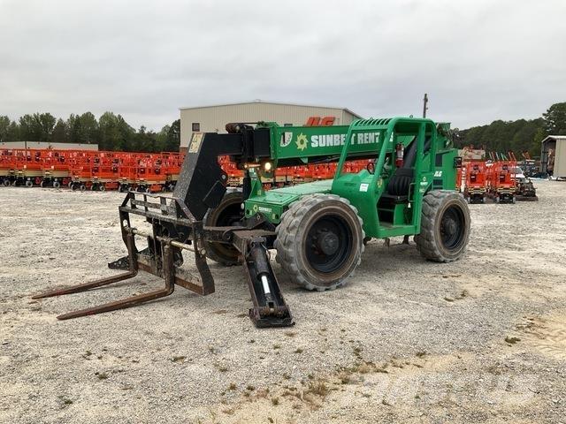 JLG 10042 Teleskoplastare