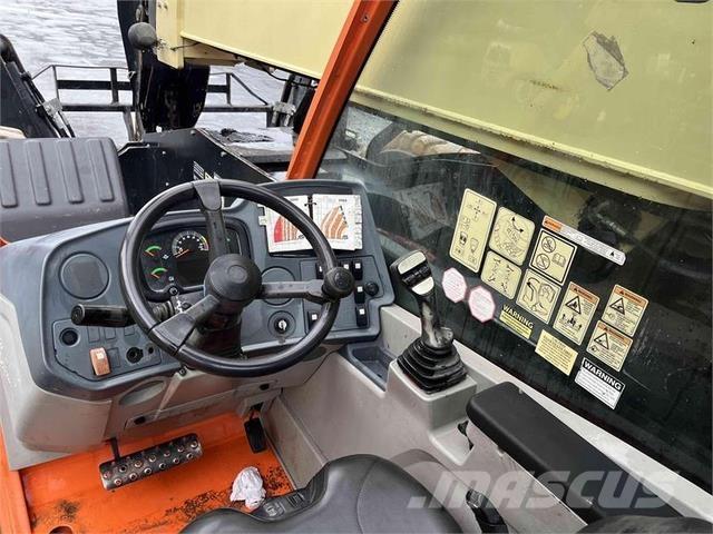 JLG 1055 Teleskoplastare