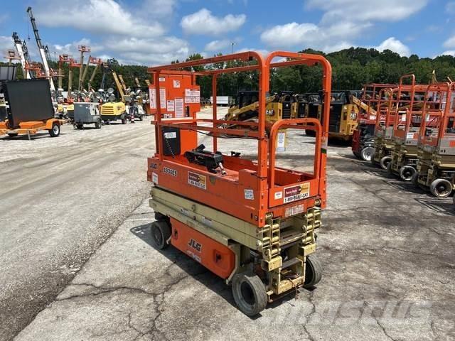 JLG 1930ES Saxliftar