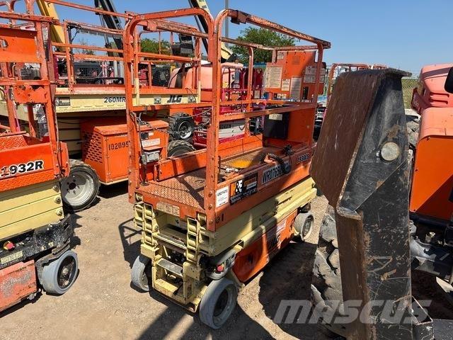 JLG 1930ES Saxliftar