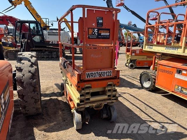JLG 1930ES Saxliftar