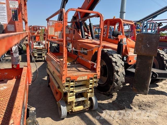 JLG 1930ES Saxliftar