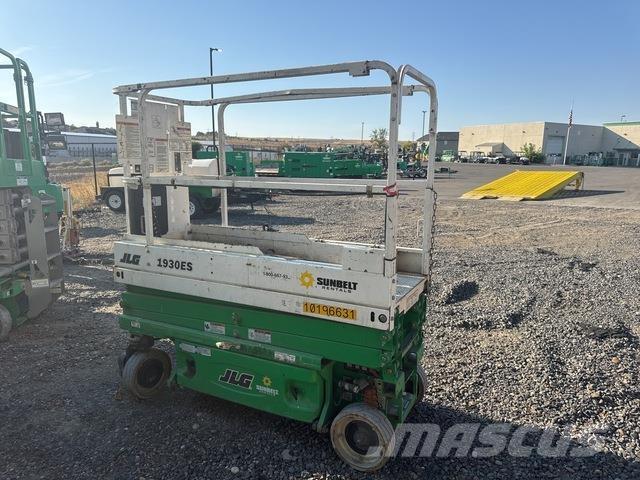 JLG 1930ES Saxliftar