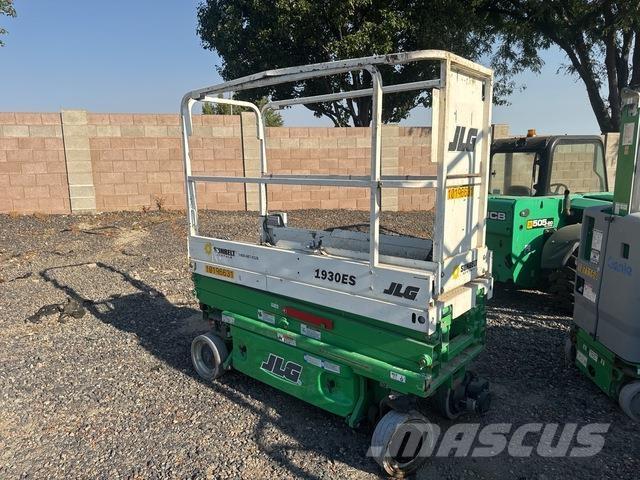 JLG 1930ES Saxliftar