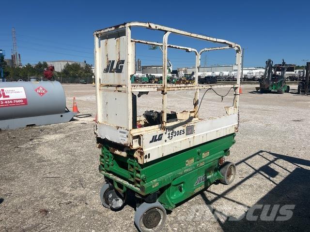 JLG 1930ES Saxliftar