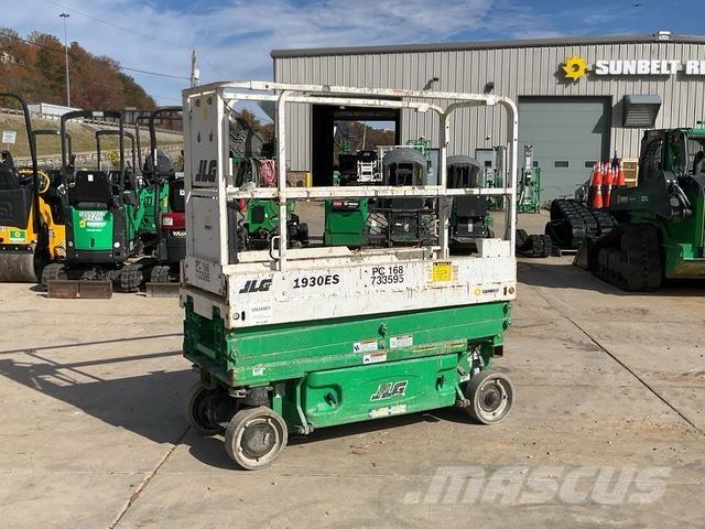 JLG 1930ES Saxliftar