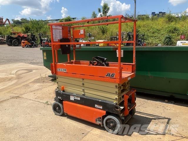 JLG 1932R Saxliftar