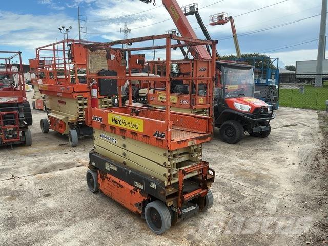 JLG 1932R Saxliftar