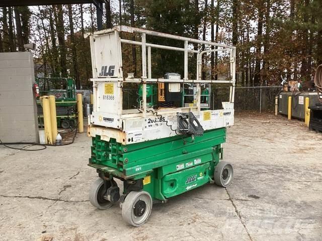 JLG 2032ES Saxliftar