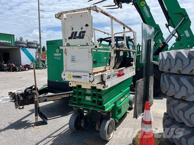 JLG 2032ES Saxliftar