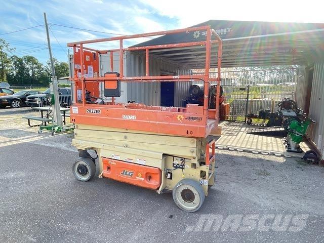 JLG 2032ES Saxliftar