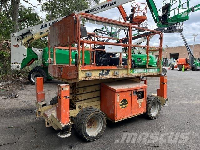 JLG 260 MRT Saxliftar