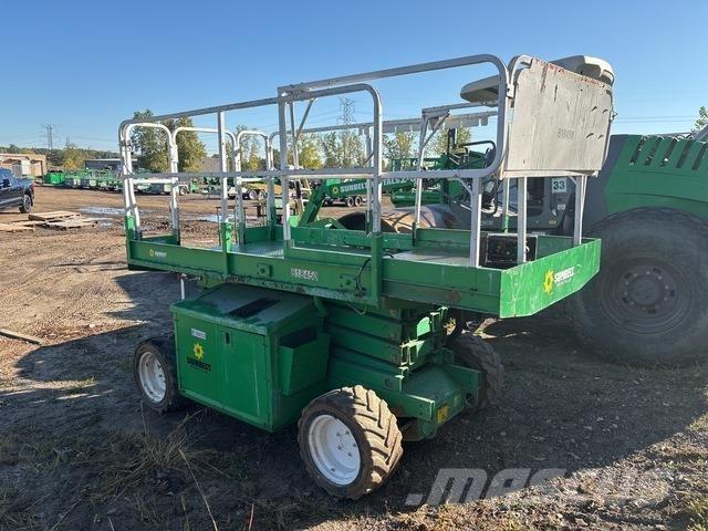 JLG 260MRT Saxliftar