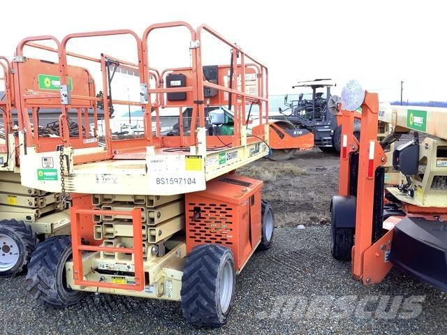 JLG 260MRT Saxliftar