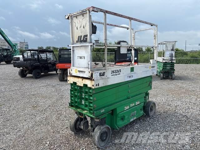 JLG 2632 ES Saxliftar
