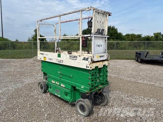 JLG 2632 ES Saxliftar