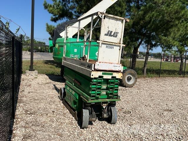 JLG 2632ES Saxliftar