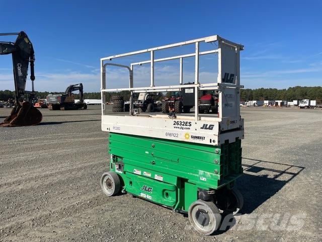 JLG 2632ES Saxliftar