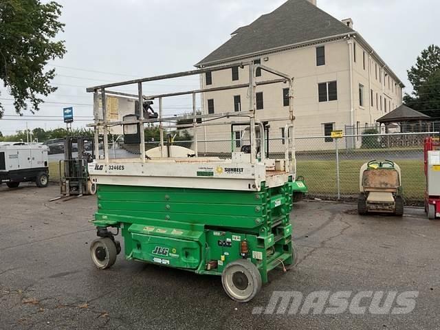 JLG 3246ES Saxliftar