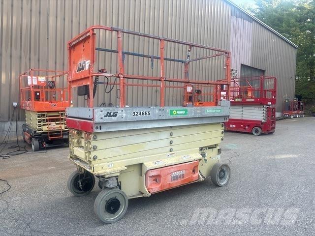 JLG 3246ES Saxliftar