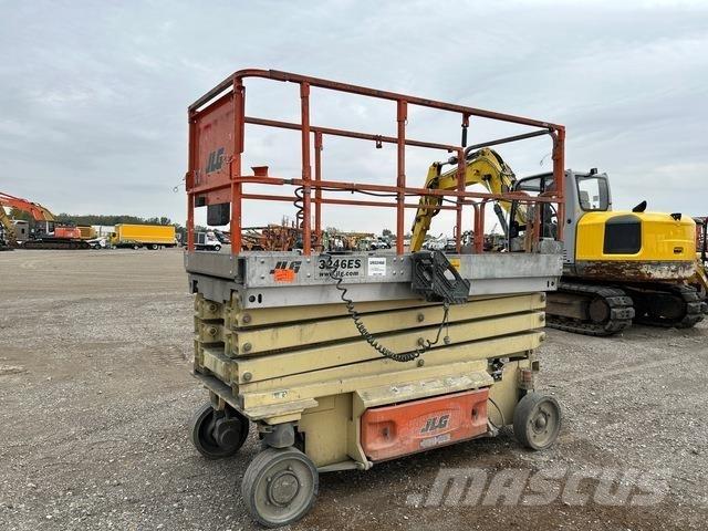 JLG 3246ES Saxliftar