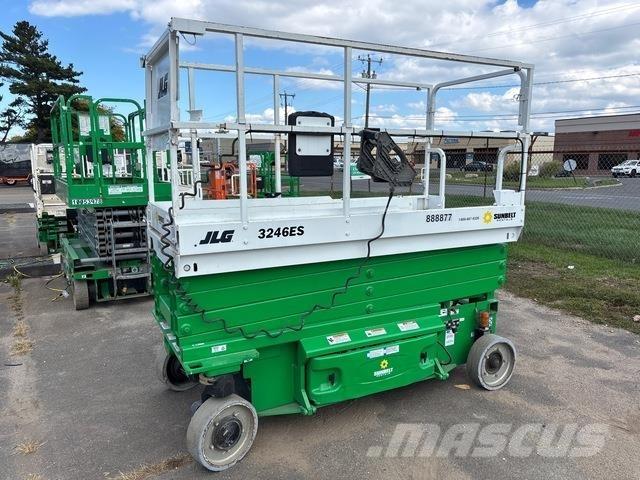 JLG 3246ES Saxliftar