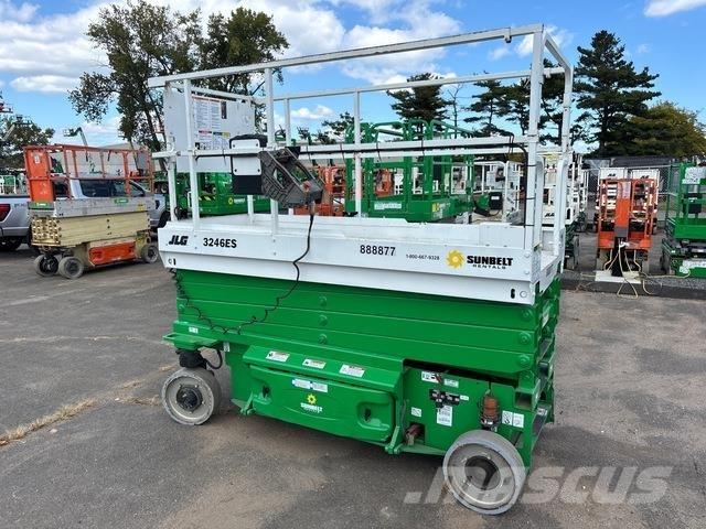 JLG 3246ES Saxliftar