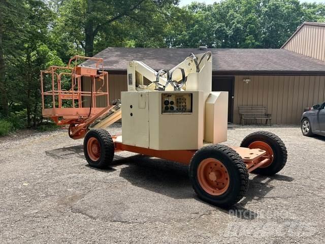 JLG 34HA Bomliftar