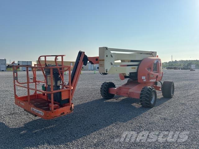 JLG 450AJ Bomliftar