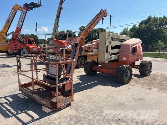 JLG 450AJ Bomliftar