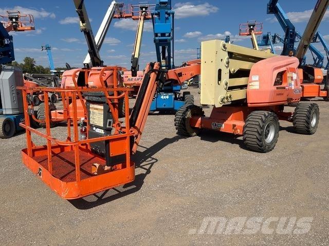 JLG 450AJ Bomliftar