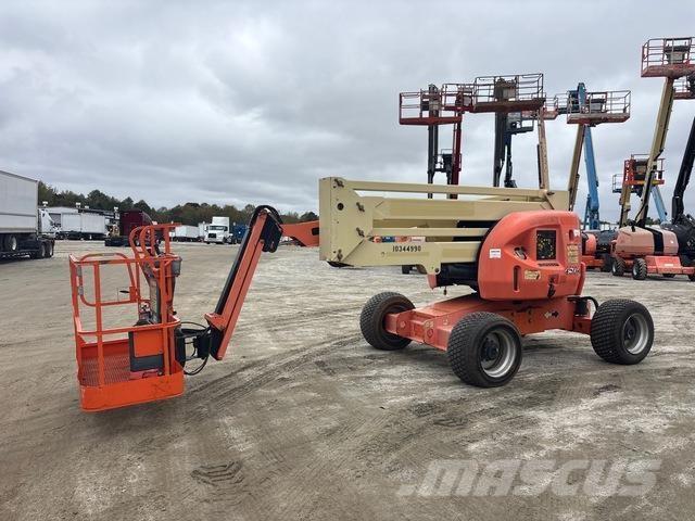 JLG 450AJ Bomliftar