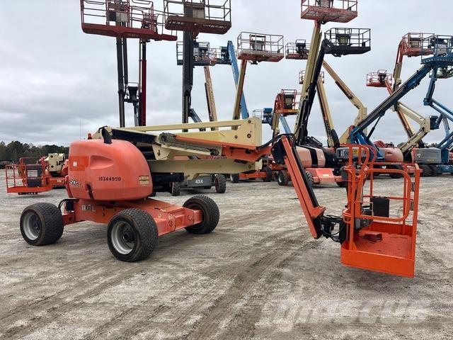JLG 450AJ Bomliftar