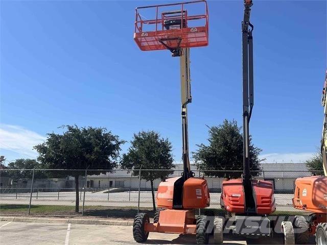 JLG 460SJ Teleskop bomliftar