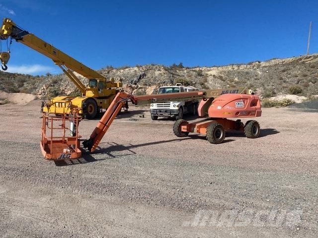 JLG 460SJ Bomliftar